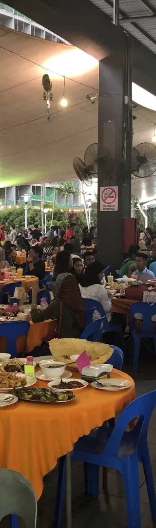 Ramadan: Warten auf den Sonnenuntergang